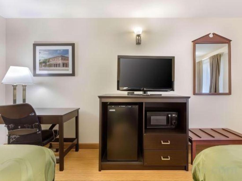 Quality Inn Arab Hwy 231 Esterno foto