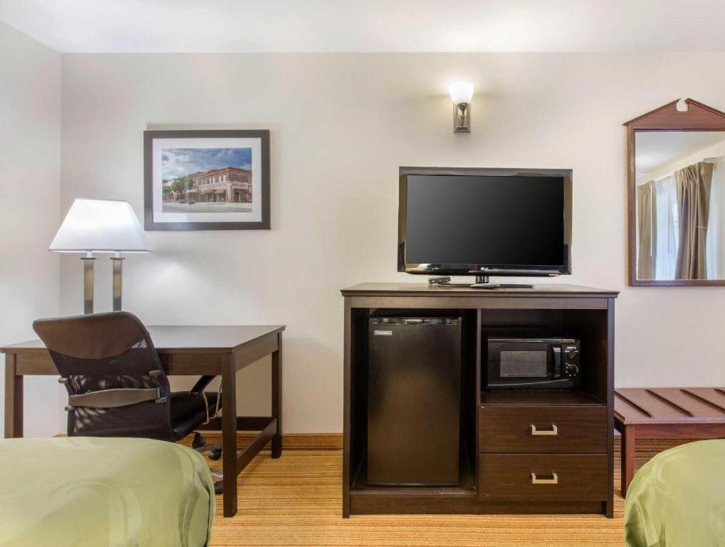 Quality Inn Arab Hwy 231 Esterno foto